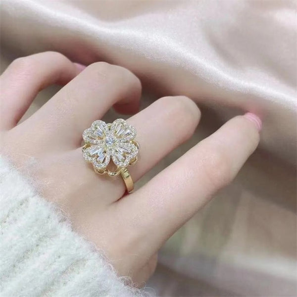 Lucky Whirling Four-Leaf Clover Full Zircon Ring - tuttostyle4u
